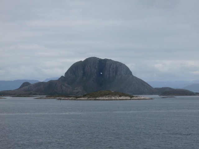 Hurtigruten_2015-06-26_17-41-1